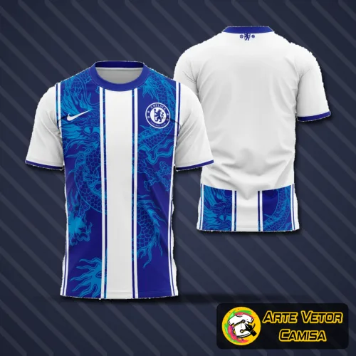 Camisa com logo no peito e estampa grande nas costas, inspirada no estilo moderno do Chelsea 2026, em tons de azul com detalhes sofisticados que ressaltam o design esportivo e a identidade do time.