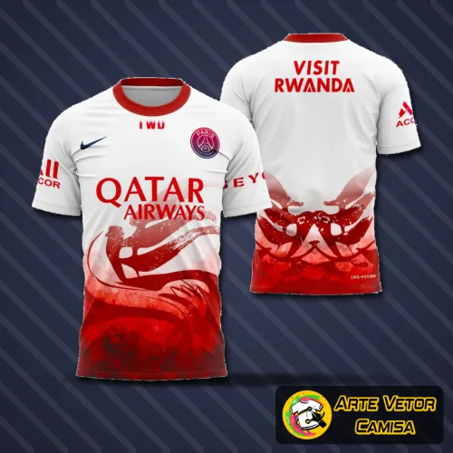 Camisa estilo pré-jogo do PSG com logo no peito e estampa grande nas costas, destacando elementos do Ano Novo Chinês 2025-2026 em design exclusivo e vibrante, perfeita para fãs do clube e da cultura chinesa.