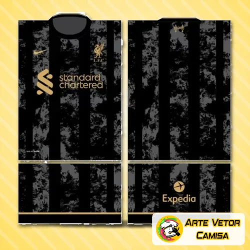 Camisa vermelha com logo no peito e estampa grande nas costas, exibindo um design clássico inspirado no Liverpool. Estilo marcante e detalhes que destacam a paixão pelo futebol.
