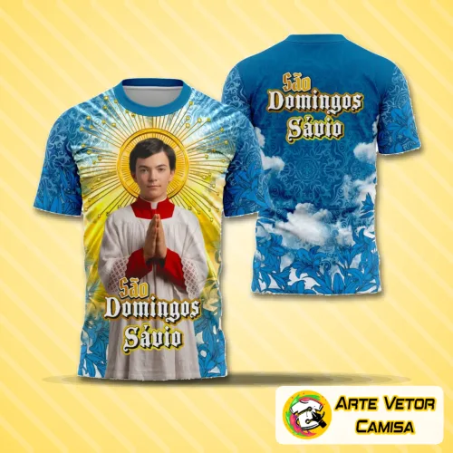 Camisa com logo no peito e estampa grande nas costas inspirada em São Domingos Sávio, combinando elementos religiosos com design moderno para uma peça impactante e cheia de significado.