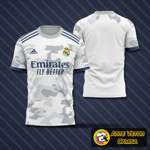 Foto da camisa com logo no peito e estampa grande nas costas, destacando detalhes sofisticados e design moderno inspirado no Real Madrid, perfeita para quem admira o estilo clássico do time.