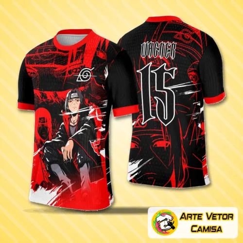 Camisa com logo no peito em destaque e estampa grande nas costas representando Itachi, com design marcante para eventos interclasse e apaixonados por anime.