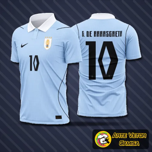 Camisa do Uruguai destacando o logo no peito e uma estampa grande nas costas, com cores vibrantes e design moderno, perfeita para os fãs da seleção uruguaia.