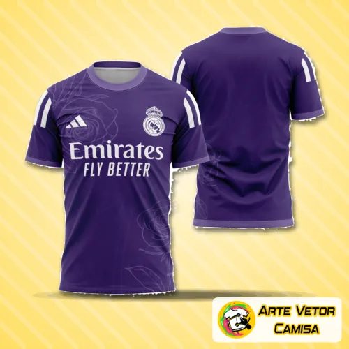 Camisa com logo no peito do Real Madrid e estampa grande nas costas com design moderno em tons brancos e detalhes elegantes, representando a identidade do clube com estilo e sofisticação.
