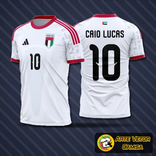 Imagem da camisa oficial dos Emirados Árabes Unidos com logo no peito e estampa grande nas costas, destaque para cores vibrantes e design moderno que representa a equipe titular 2026-28.