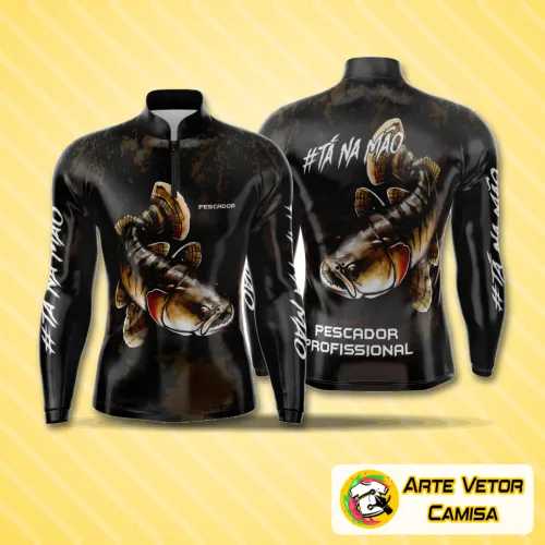 Camisa de pesca esportiva com logo no peito e estampa grande nas costas, destacando estilo e conforto para os apaixonados por pesca
