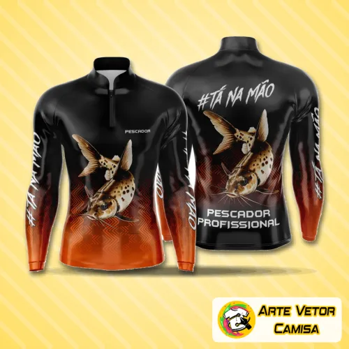 Foto da camisa de pesca esportiva com logo no peito e estampa grande nas costas, apresentando design moderno e atraente para amantes da pesca e esportes ao ar livre.
