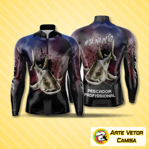 Camiseta com logo no peito e estampa grande nas costas, destacando design moderno de pesca esportiva em tons vibrantes, perfeita para aventureiros que buscam estilo e conforto em suas jornadas.