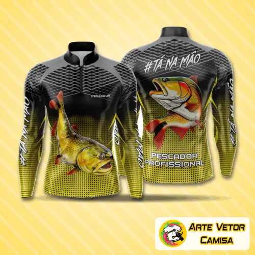 Camisa de pesca esportiva com logo no peito e estampa grande nas costas, combinando estilo e funcionalidade para os apaixonados por aventuras na água.