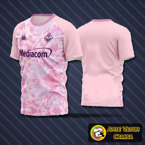 Camisa de futebol amador com logo no peito e estampa grande nas costas, acabamento detalhado, cores vibrantes e design moderno para jogos e treinos. Peça completa que chama atenção em campo.