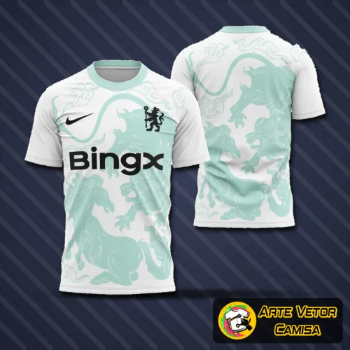 Camisa do Chelsea com logo no peito e estampa grande nas costas destacando o tema do Ano Novo Chinês com cores vibrantes e detalhes especiais na pré-temporada 25-26