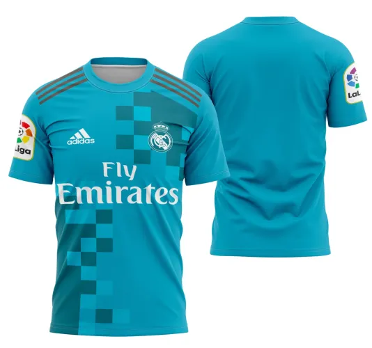 Camisa do Real Madrid 2017-2018 com logo no peito bem visível e uma estampa grande nas costas que chama a atenção pelo design marcante e cores vibrantes.