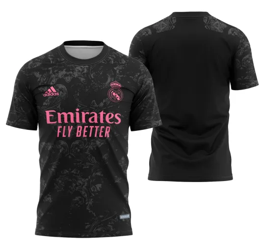 Imagem da camisa do Real Madrid com logo no peito e estampa grande nas costas, exibindo design moderno e cores vibrantes que chamam a atenção em qualquer ocasião.