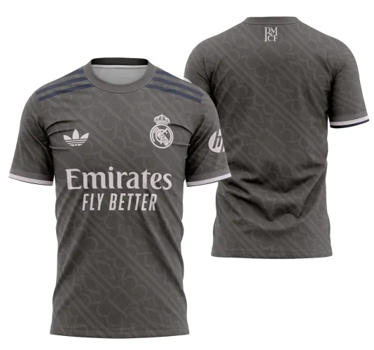 Vista frontal da camisa com logo no peito em destaque e estampa grande nas costas exibindo design moderno e vibrante, perfeito para os fãs do Real Madrid 2024-2025.