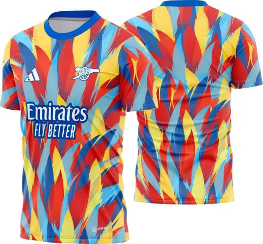 Camisa Arsenal com logo no peito e estampa grande nas costas em estilo pré-jogo 2025-26, exibindo design moderno e cores vibrantes que destacam a identidade do time.