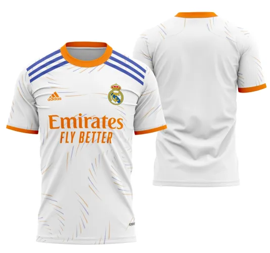 Camisa do Real Madrid com o logo no peito estampado e uma estampa grande nas costas, destacando detalhes do design de 2021-2022 com cores e estilo moderno, em perfeita harmonia entre tradição e inovação.