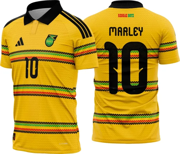 Camisa Jamaica com logo no peito e estampa grande nas costas, mostrando as cores vibrantes e detalhes únicos que destacam a identidade da seleção jamaicana em design moderno e atraente.