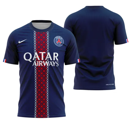 Camisa com logo no peito em destaque, acompanhada de estampa grande nas costas que destaca o design da temporada 2025-2026 do PSG, mostrando cores vibrantes e detalhes modernos.