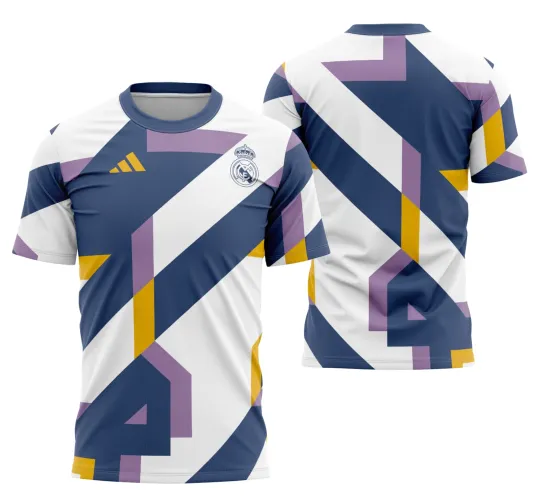 Imagem da camisa oficial do Real Madrid com logo no peito e estampa grande nas costas, mostrando o design moderno e elegante da pré-jogo da temporada 2023-2024.