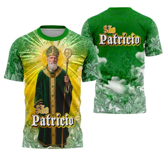 Visual da camisa com logo no peito e estampa grande nas costas inspirada em São Patrício, combinando elementos tradicionais e religiosos que remetem à fé e à cultura irlandesa de forma elegante e marcante.